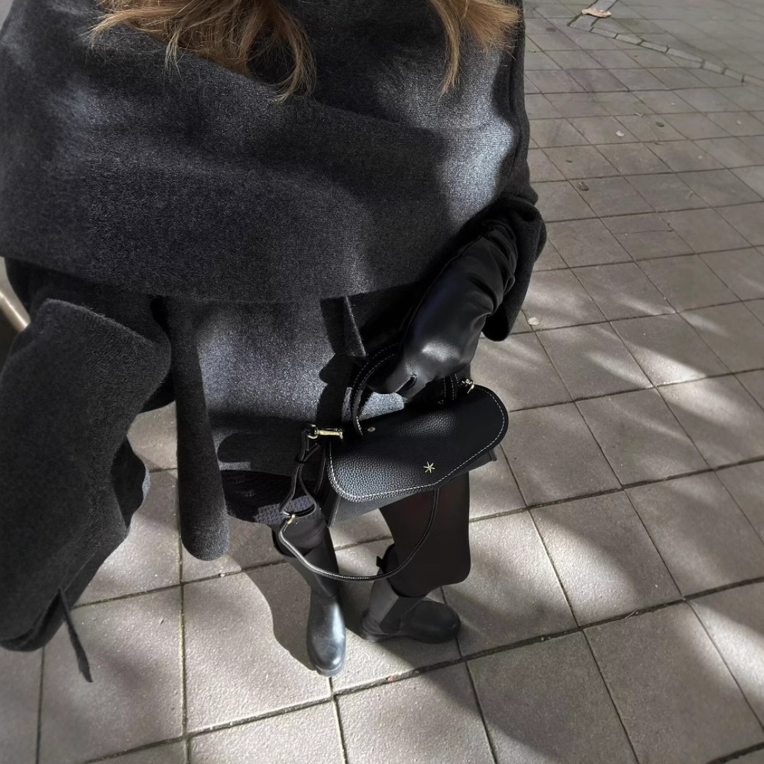 LYLA - VIRAL KAPPA MED MANTEL