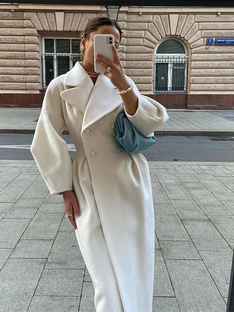 CLARRISE – EN CHIC OCH MÅNGSIDIG VINTERESSENTIELL