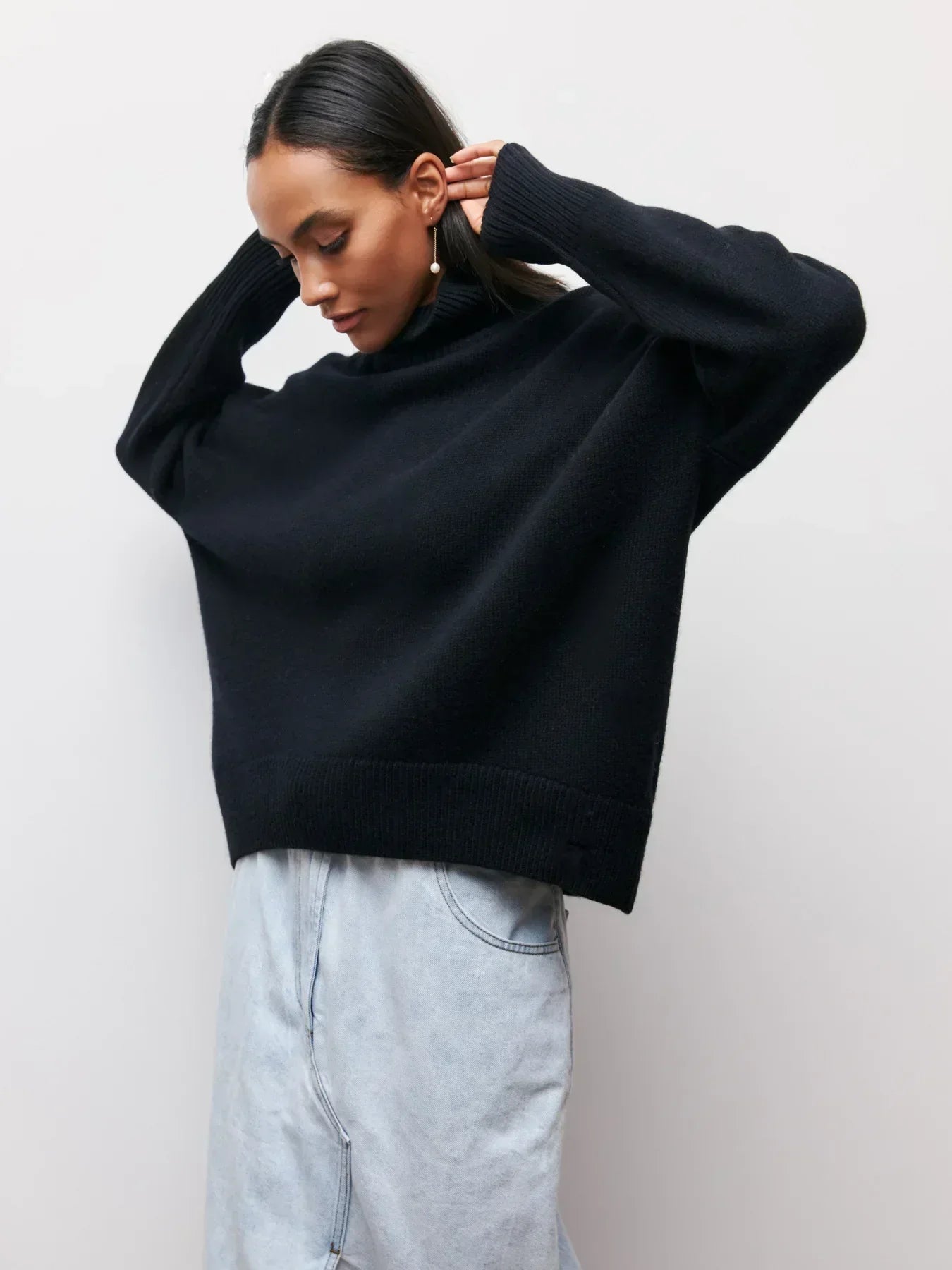 MAEVA – HÖGHALSAD STICKAD PULLOVER TRÖJA