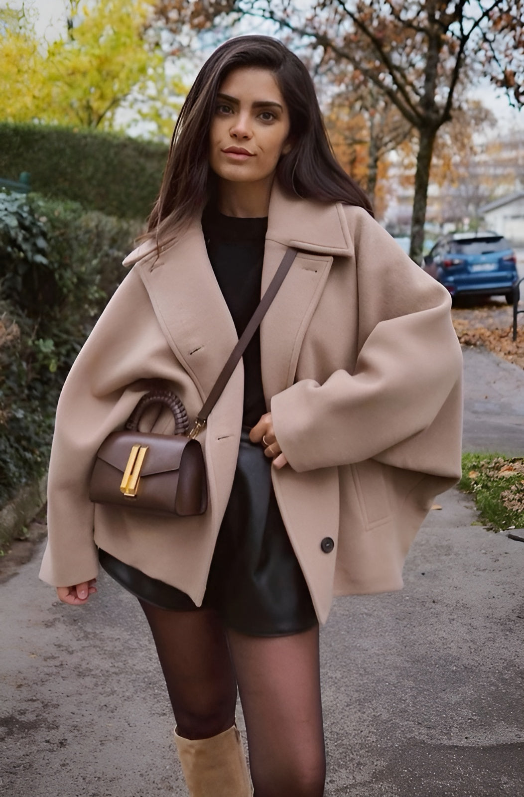 ELINA – EXKLUSIV STAD CHIC YTTERPLAGG